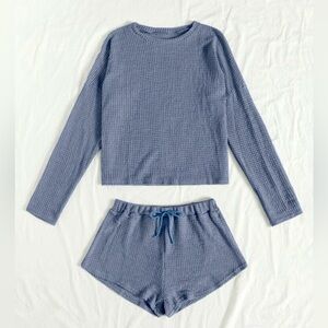 SHEIN waffle knit top & shorts lounge set
never warn